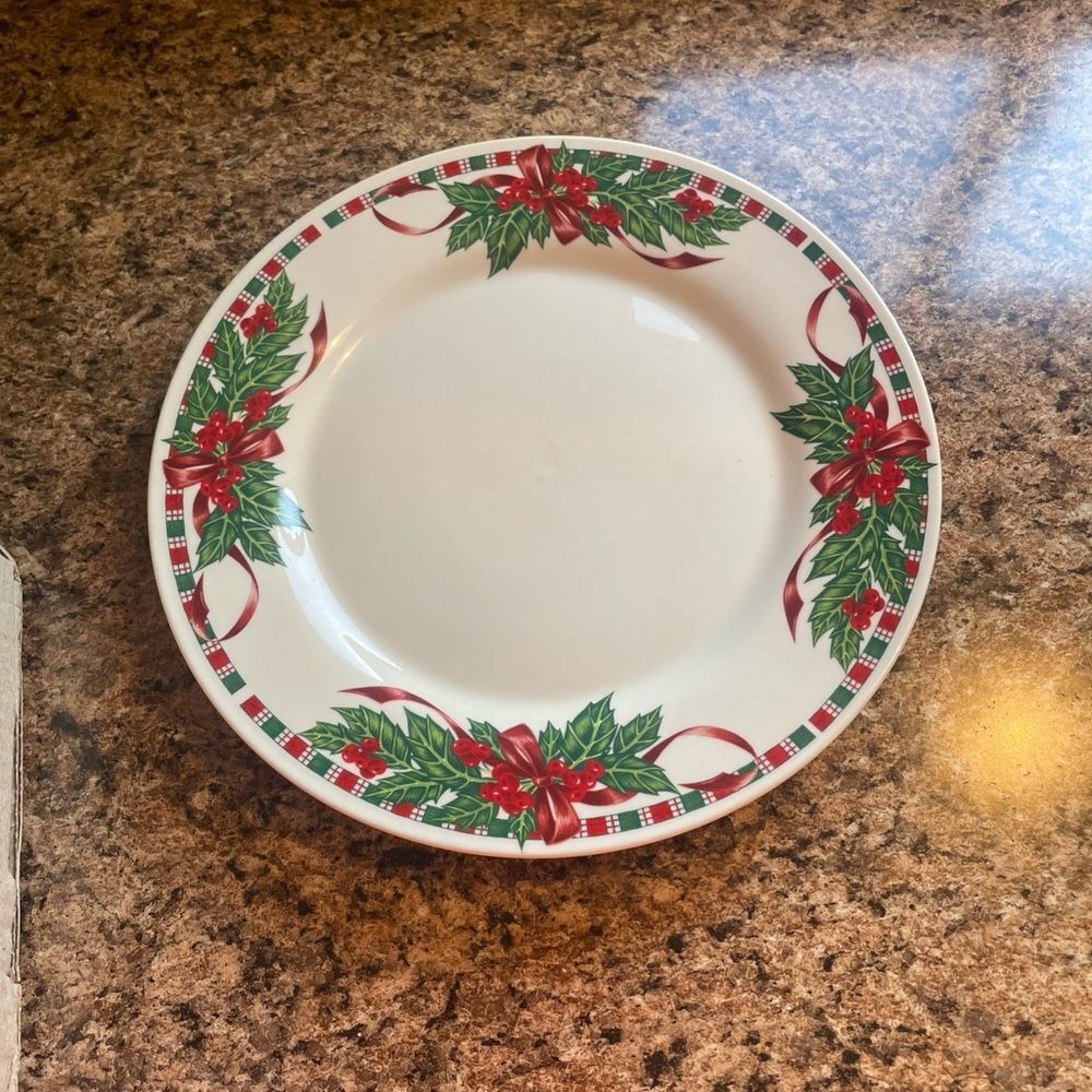Home Essentials Tartan‎ Ribbon Dinner Plate christmas holiday replacement